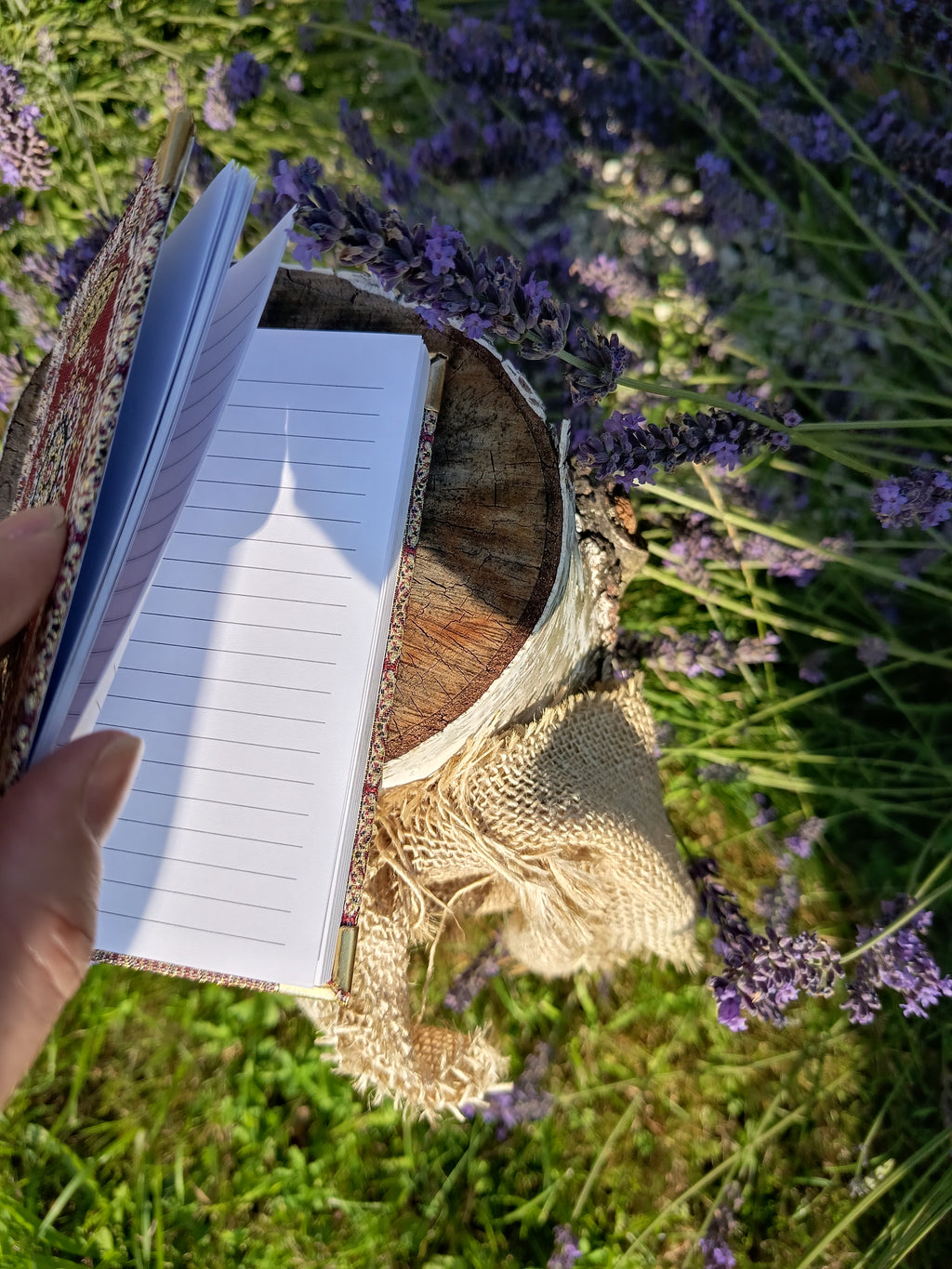 Orientalny notes z Maroka czerwony